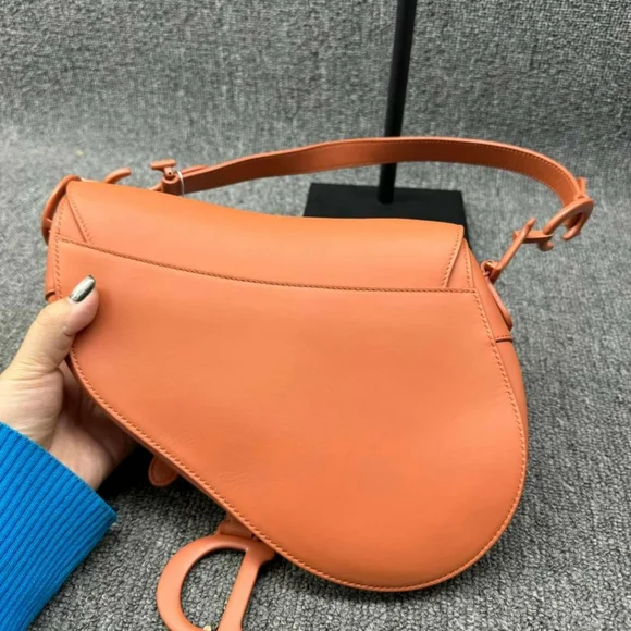 100% Authentic Dior Saddle Bag 1925-101524 - Picture 3 of 14